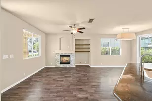 8412 Pinyon Pine Pl, Antelope, CA 95843 - Photo 6