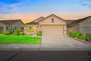 8412 Pinyon Pine Pl, Antelope, CA 95843 - Photo 2