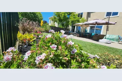 8020 Damico Drive, El Dorado Hills, CA 95762 - Photo 34