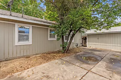 221 Alturas, Modesto, CA 95351 - Photo 40