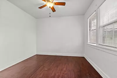221 Alturas, Modesto, CA 95351 - Photo 26