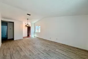 158 E Grant Line Rd, Tracy, CA 95376 - Photo 4