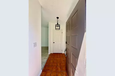 158 E Grant Line Road, Tracy, CA 95376 - Photo 2