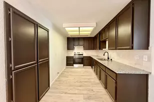 158 E Grant Line Rd, Tracy, CA 95376 - Photo 6