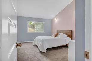 7320 Butterball Way, Sacramento, CA 95842 - Photo 10