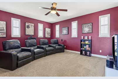 6813 Vilamoura Way, Elk Grove, CA 95757 - Photo 30