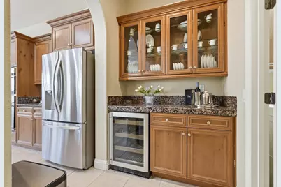 6813 Vilamoura Way, Elk Grove, CA 95757 - Photo 22