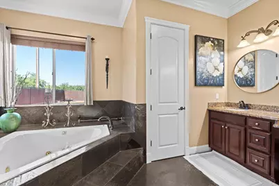 11243 Merced Avenue, Turlock, CA 95380 - Photo 28