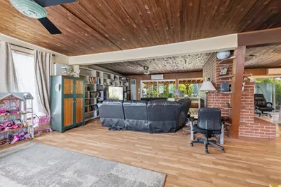 17212 Jeanese Drive, Jamestown, CA 95327 - Photo 8