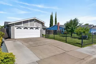 7920 Deer Water Dr, Sacramento, CA 95823 - Photo 2