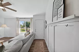 7920 Deer Water Dr, Sacramento, CA 95823 - Photo 10