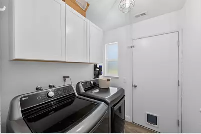 7920 Deer Water Drive, Sacramento, CA 95823 - Photo 30