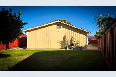 1701 Pawtucket Avenue, Modesto, CA 95358 - Photo 8
