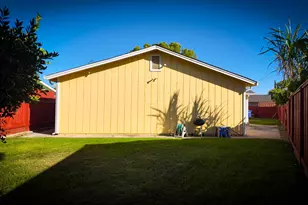 1701 Pawtucket Ave, Modesto, CA 95358 - Photo 8