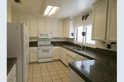 611 Crystal Springs Drive, Woodland, CA 95776 - Photo 4