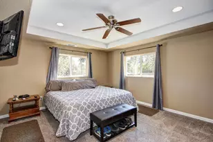 3840 Valle Vista Rd, Carmichael, CA 95608 - Photo 26