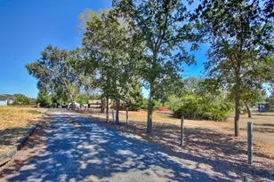 3840 Valle Vista Rd, Carmichael, CA 95608 - Photo 54