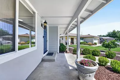 5016 Olive Oak Way, Carmichael, CA 95608 - Photo 6