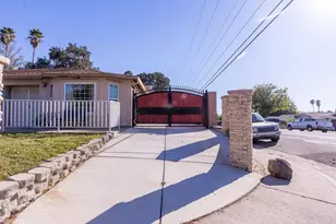 5500 Sunset Oak Ct, Sacramento, CA 95842 - Photo 4