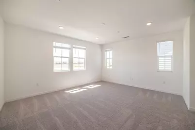 1518 N Central Parkway, Mountain House, CA 95391 - Photo 6