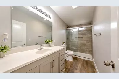 W Clover Road #59, Tracy, CA 95376 - Photo 32