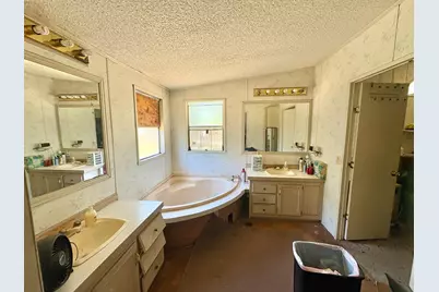 1547 S Adelbert Avenue, Stockton, CA 95215 - Photo 30