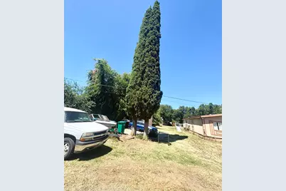 1547 S Adelbert Avenue, Stockton, CA 95215 - Photo 32