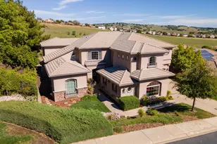 1281 Terracina Dr, El Dorado Hills, CA 95762 - Photo 30