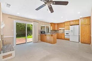 2513 Knightwood Way, Rancho Cordova, CA 95670 - Photo 10