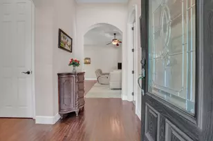 2431 Cypress Point Dr, Turlock, CA 95380 - Photo 2