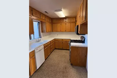 1129 Idaho Avenue, Los Banos, CA 93635 - Photo 8