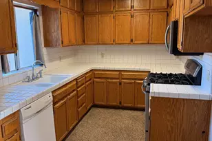 1129 Idaho Ave, Los Banos, CA 93635 - Photo 8