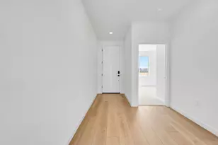 8193 Roundhouse Loop, Roseville, CA 95747 - Photo 14