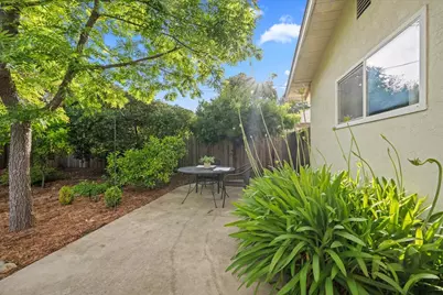 9460 Golden Drive, Orangevale, CA 95662 - Photo 32