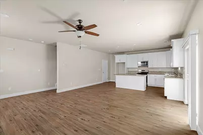 523 Barcelona Court, Merced, CA 95341 - Photo 10