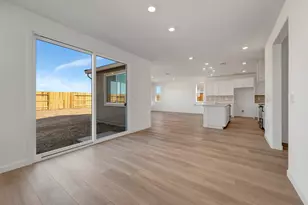 8225 Roundhouse Loop, Roseville, CA 95747 - Photo 12