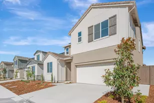 8225 Roundhouse Loop, Roseville, CA 95747 - Photo 52