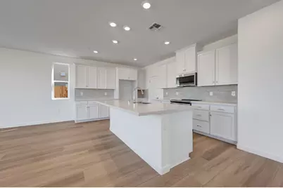 8225 Roundhouse Loop, Roseville, CA 95747 - Photo 4