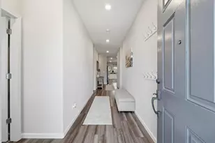 9104 Osterville Dr, Roseville, CA 95747 - Photo 2