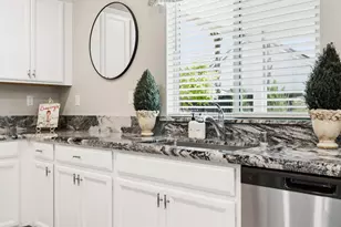 9104 Osterville Dr, Roseville, CA 95747 - Photo 8