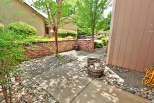 7046 San Altos Cir, Citrus Heights, CA 95621 - Photo 4