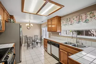 424 Goldrun Dr, Modesto, CA 95354 - Photo 10