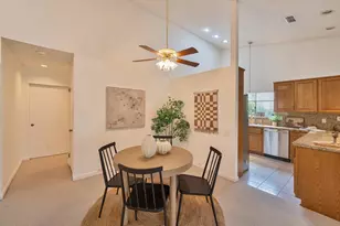 5208 Lincoln Villa Way, Fair Oaks, CA 95628 - Photo 12