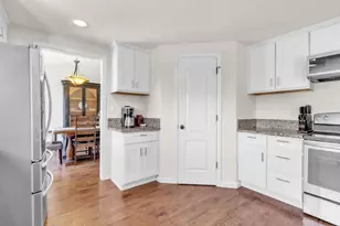 7846 Tamara Dr, Fair Oaks, CA 95628 - Photo 6