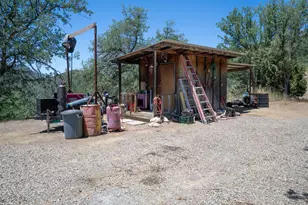 20505 Coalinga Rd, Paicines, CA 95043 - Photo 18