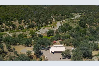 20505 Coalinga Road, Paicines, CA 95043 - Photo 2