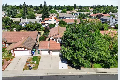 9370 Framington Way, Elk Grove, CA 95758 - Photo 44