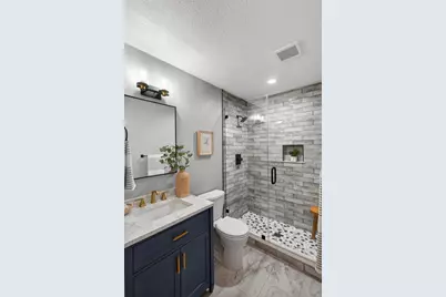 9370 Framington Way, Elk Grove, CA 95758 - Photo 22