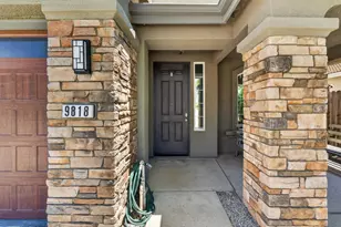 9818 Black Swan Dr, Elk Grove, CA 95624 - Photo 4