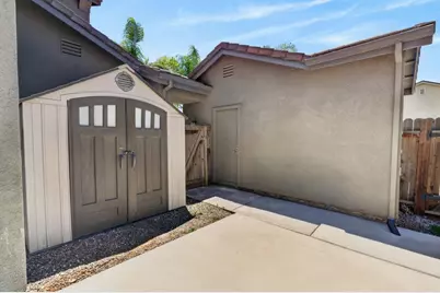 9818 Black Swan Drive, Elk Grove, CA 95624 - Photo 64